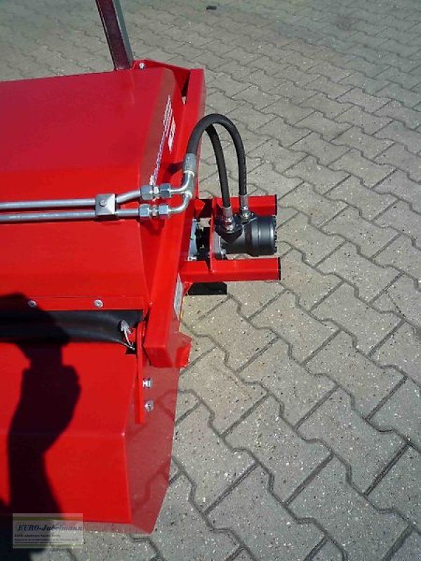 Kehrmaschine a típus EURO-Jabelmann Schlepperkehrmaschinen 2,50 m, einschl. hydr. Entleerung, aus laufender Produktion, NEU, Neumaschine ekkor: Itterbeck (Kép 11)