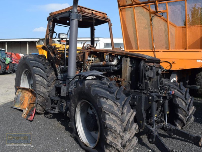 Traktor a típus Massey Ferguson 6480 *Brandschaden*, Gebrauchtmaschine ekkor: Oyten (Kép 1)