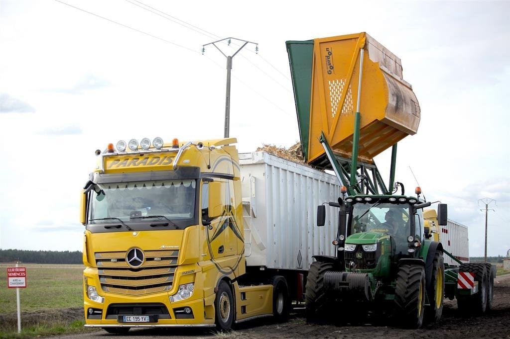 Sonstiges a típus GOURDON TBG 330 Effektiv højtipvogn til overlæsning af afgrøder i lastbiler m.m., Gebrauchtmaschine ekkor: Løgumkloster (Kép 2)