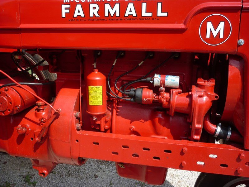 Traktor a típus McCormick Farmall M, Gebrauchtmaschine ekkor: Helgisried (Kép 5)