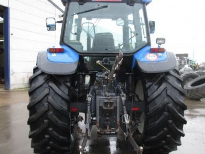 Oldtimer-Traktor a típus New Holland TM 150, Neumaschine ekkor: Подворки (Kép 1)