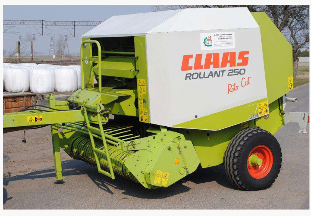 Rundballenpresse a típus CLAAS Rollant 250 Roto Cut,  ekkor: Луцьк (Kép 2)