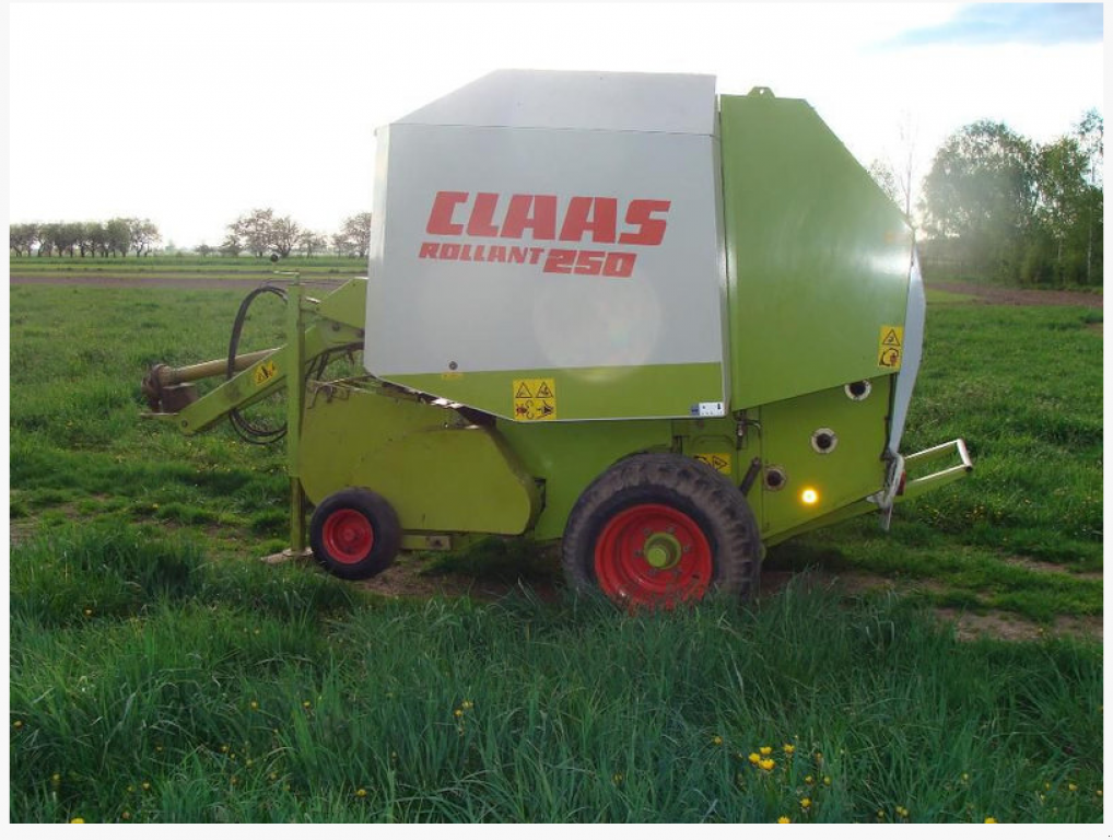 Rundballenpresse a típus CLAAS Rollant 250,  ekkor: Луцьк (Kép 1)
