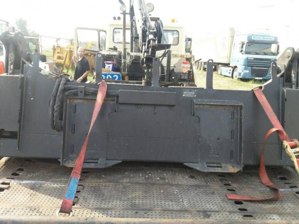 Kompaktlader a típus Bobcat S175, Neumaschine ekkor: Київ (Kép 2)