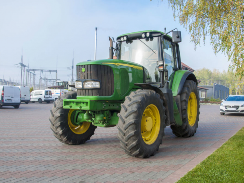 Oldtimer-Traktor a típus John Deere 6920, Neumaschine ekkor: Луцьк (Kép 1)