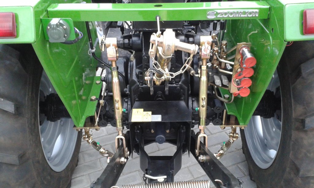 Hopfentraktor a típus Zoomlion RF-354B, Neumaschine ekkor: Глеваха (Kép 5)