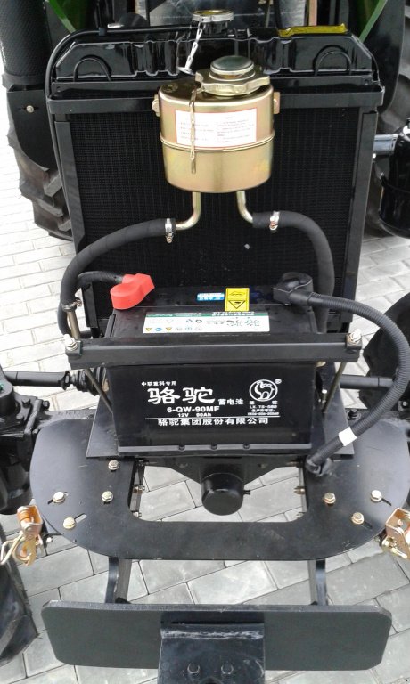 Hopfentraktor a típus Zoomlion RF-354B, Neumaschine ekkor: Глеваха (Kép 8)