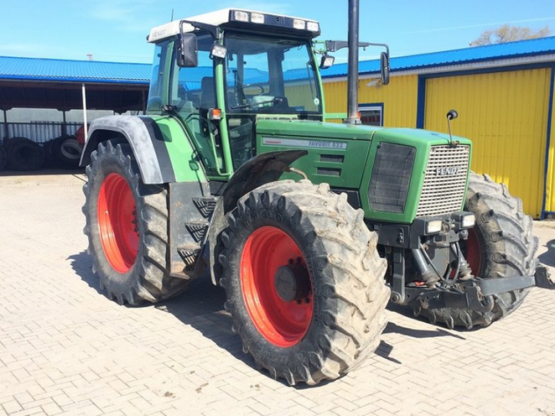 Oldtimer-Traktor a típus Fendt Favorit 822, Neumaschine ekkor: Київ (Kép 1)