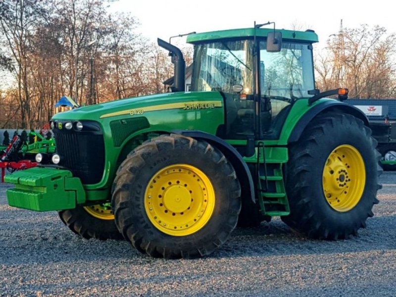 Oldtimer-Traktor a típus John Deere 8420, Neumaschine ekkor: Біла Церква (Kép 1)