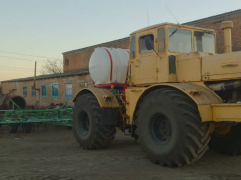 Kartoffelpflegetechnik a típus John Deere 980,  ekkor: Дніпропетровськ (Kép 1)
