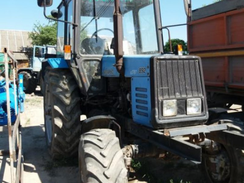 Oldtimer-Traktor a típus Belarus Беларус-892, Neumaschine ekkor: Нова Ушиця (Kép 1)