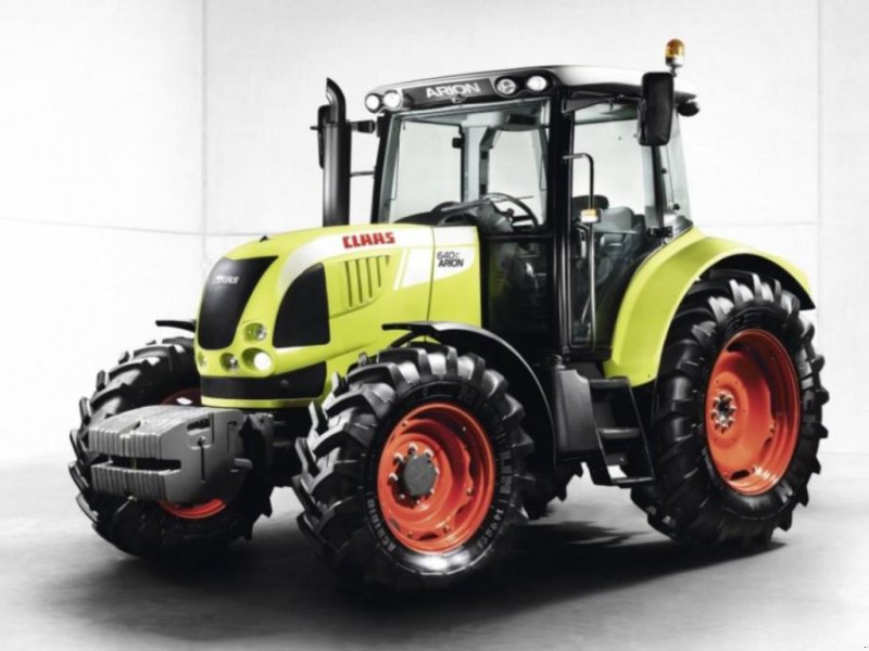 Oldtimer-Traktor a típus CLAAS Arion 640 C, Neumaschine ekkor: Гребінки