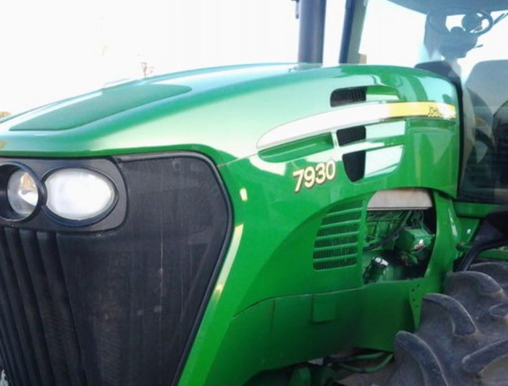 Oldtimer-Traktor a típus John Deere 7930, Neumaschine ekkor: Київ (Kép 5)