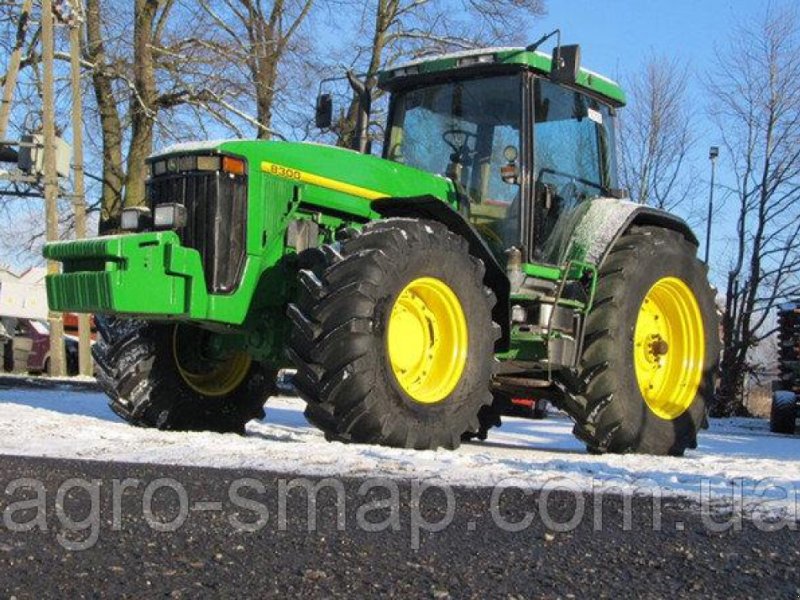 Oldtimer-Traktor a típus John Deere 8300, Neumaschine ekkor: Горохів (Kép 1)