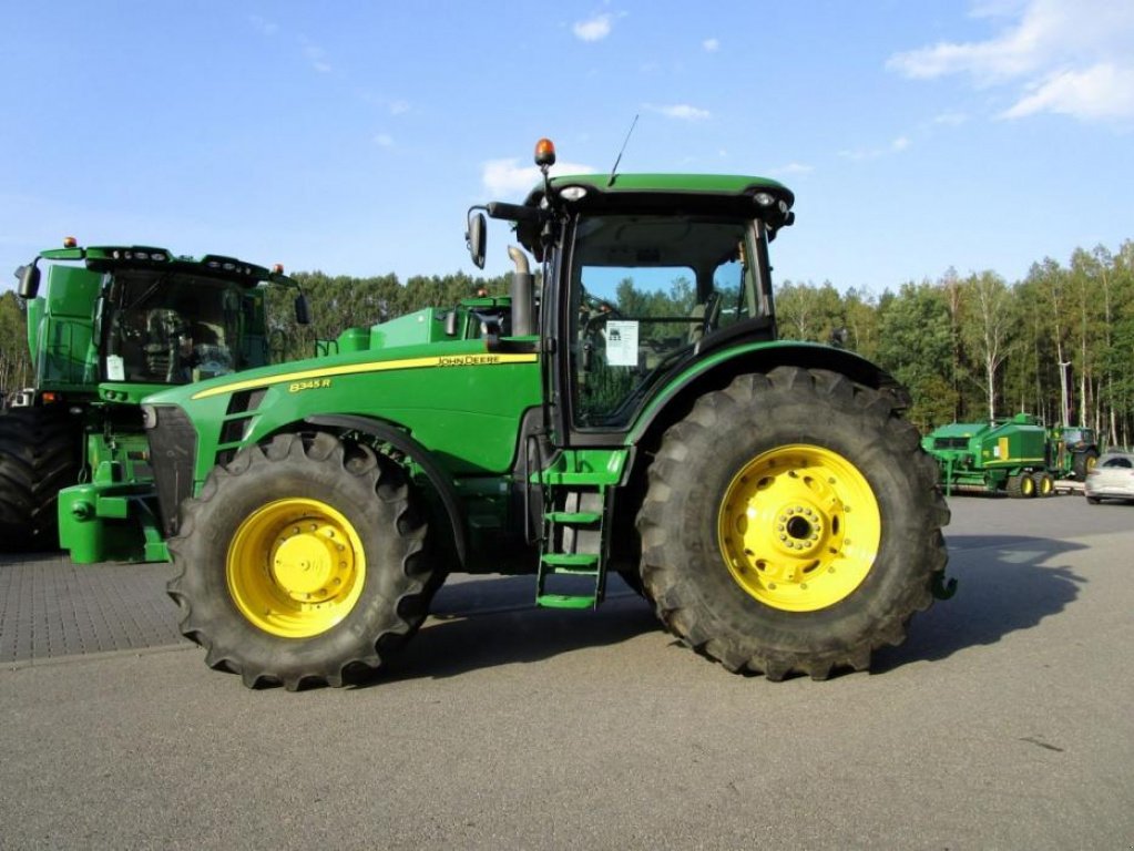 Oldtimer-Traktor a típus John Deere 8345R, Neumaschine ekkor: Біла Церква (Kép 2)